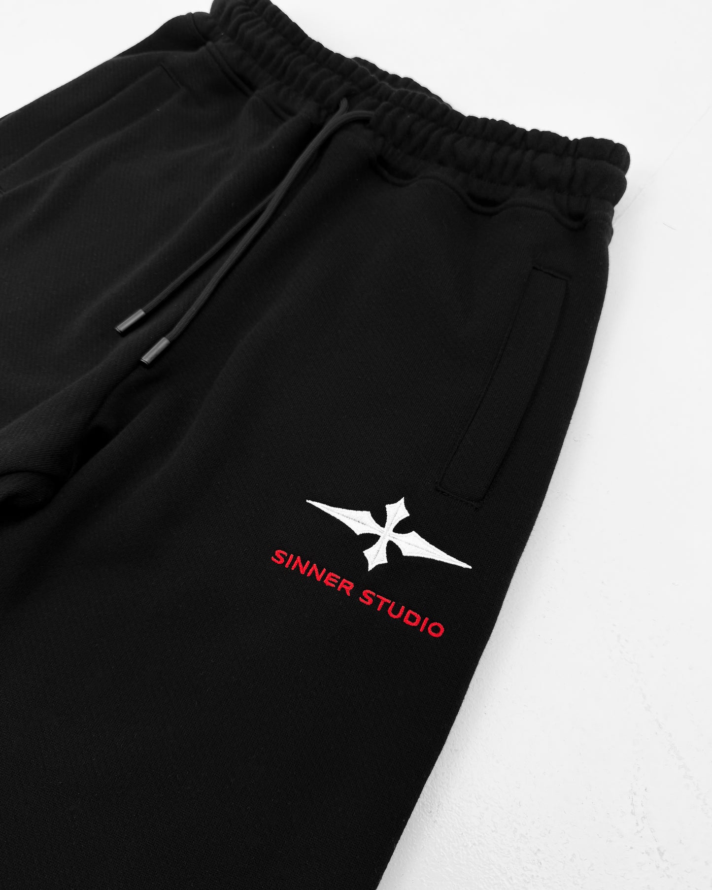SINNER LOGO JOGGERS