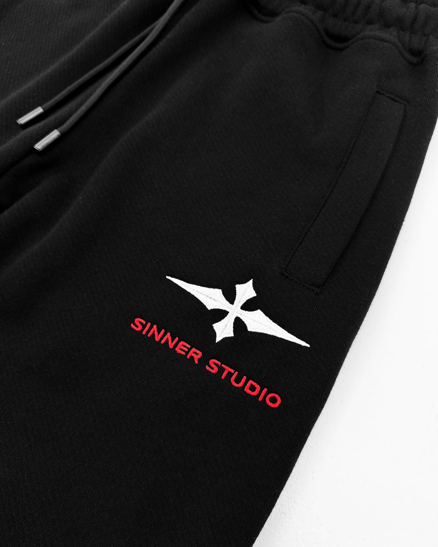 SINNER LOGO JOGGERS